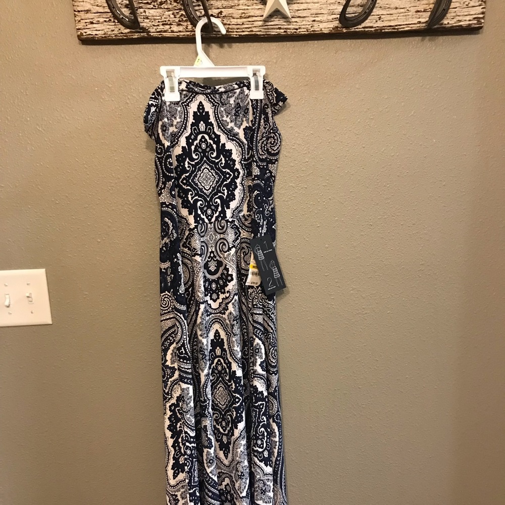Lovely INC. strapless dress or skirt!